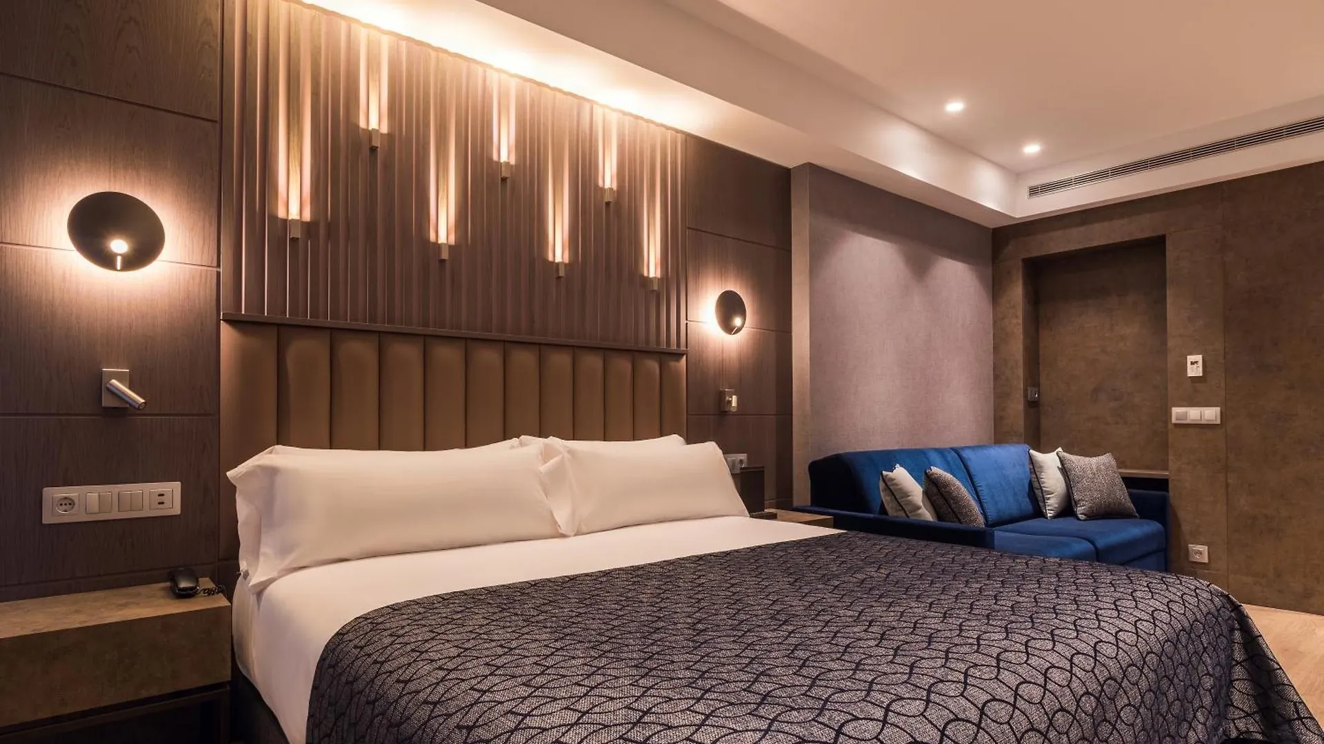 ****  Hotel Catalonia Gran Vía Bilbao España